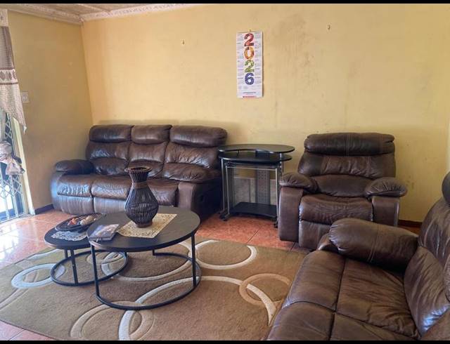 3 BEDROOM HOUSE FOR SALE IN WESTBOURNE